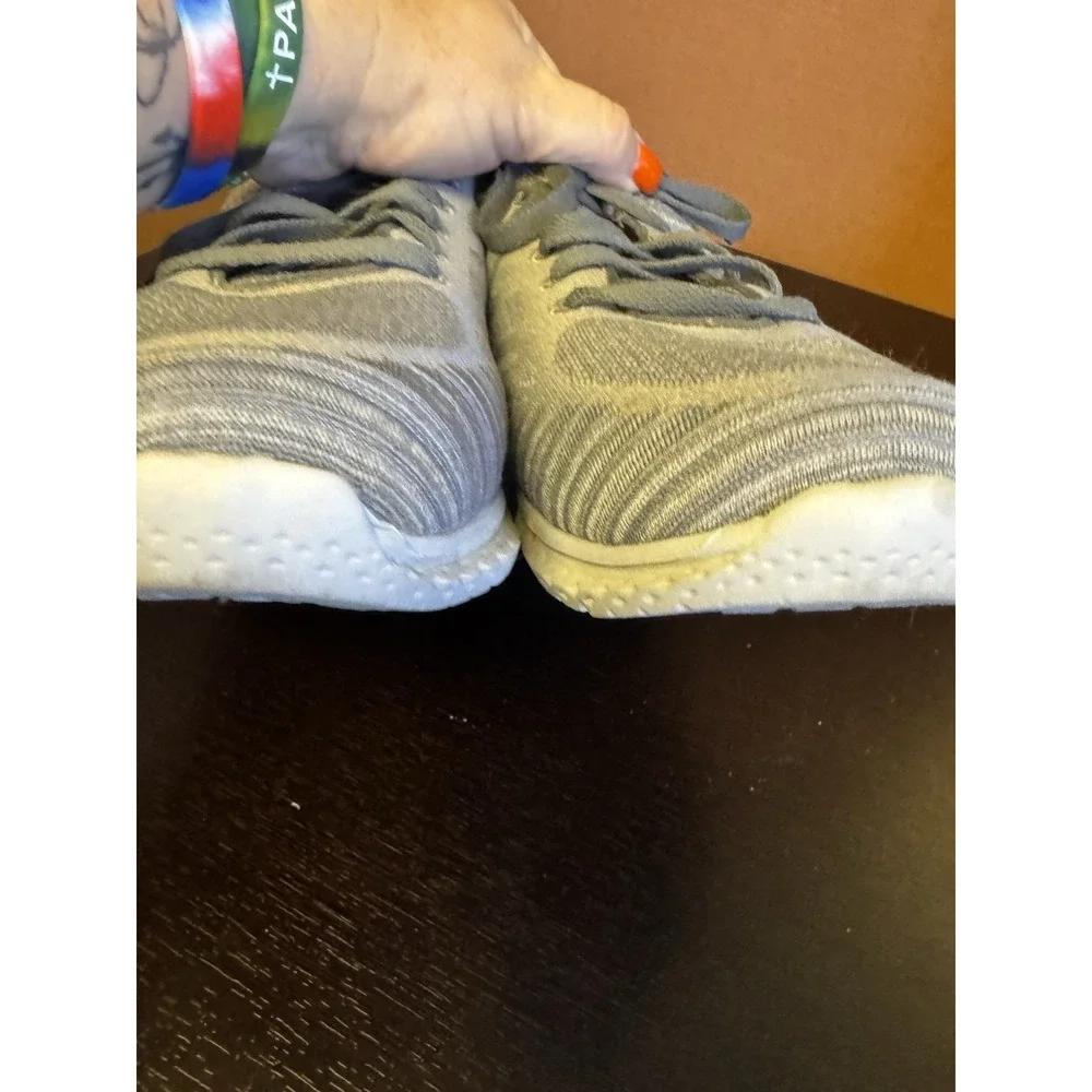 Skechers Size 13 Gray Burst running men sneaker 52106/CCRD Memory Foam Euc SB13